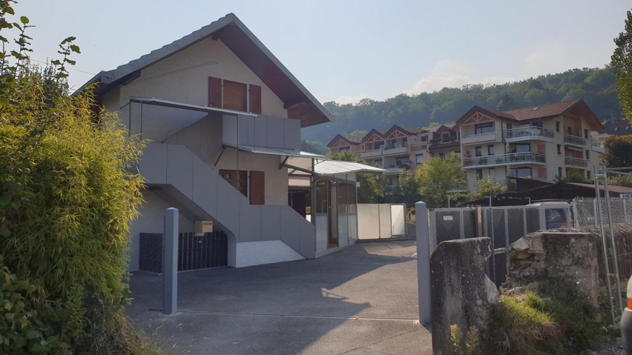 Maison La Rive Publier Екстериор снимка